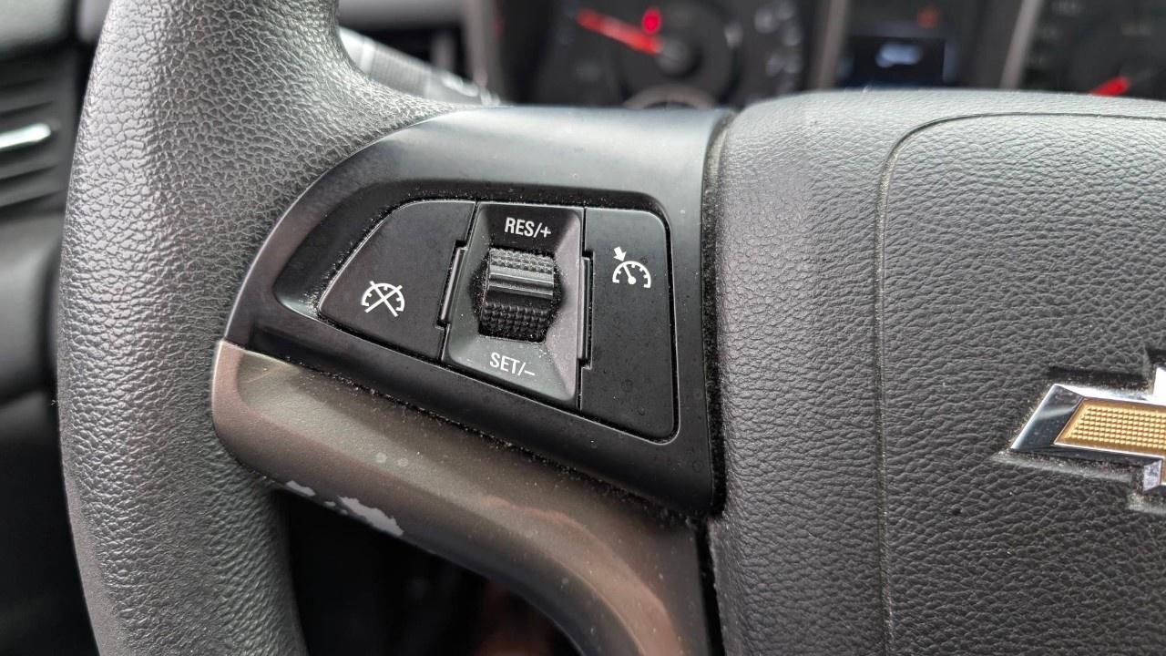 2015 Chevrolet Malibu 4dr Sdn LT w/1LT Photo