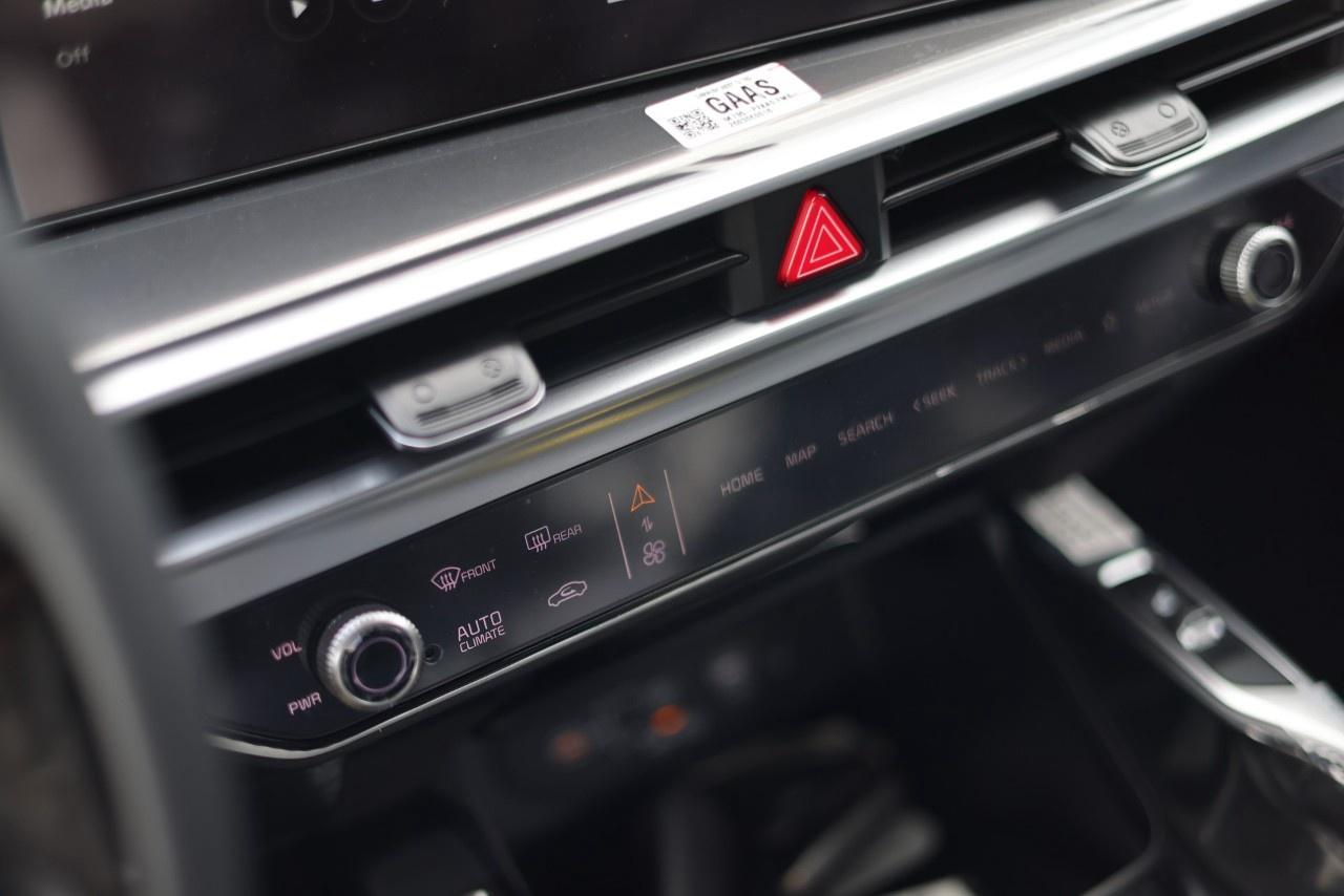 2026 Kia Sorento Hybrid EX AWD Photo
