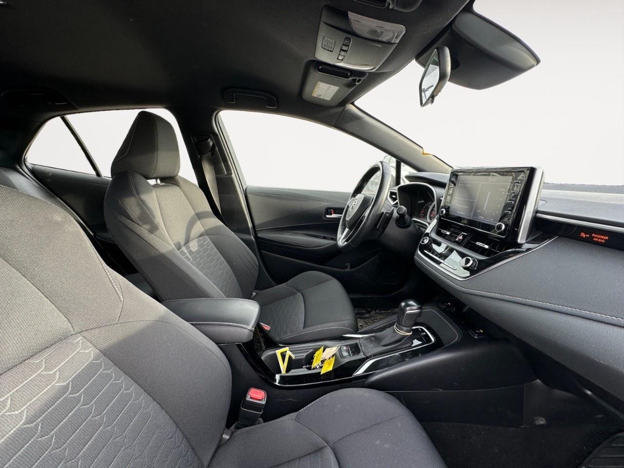 2021 Toyota Corolla Hatchback CVT Photo