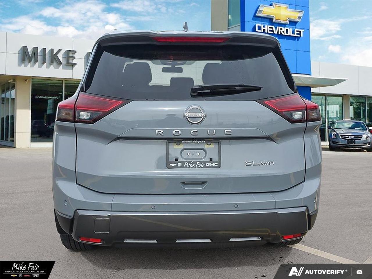 2024 Nissan Rogue SL ONE OWNER! 12.3 Inch Digital Dashboard, 12.3 Inch Touchscreen with Google Built in Photo