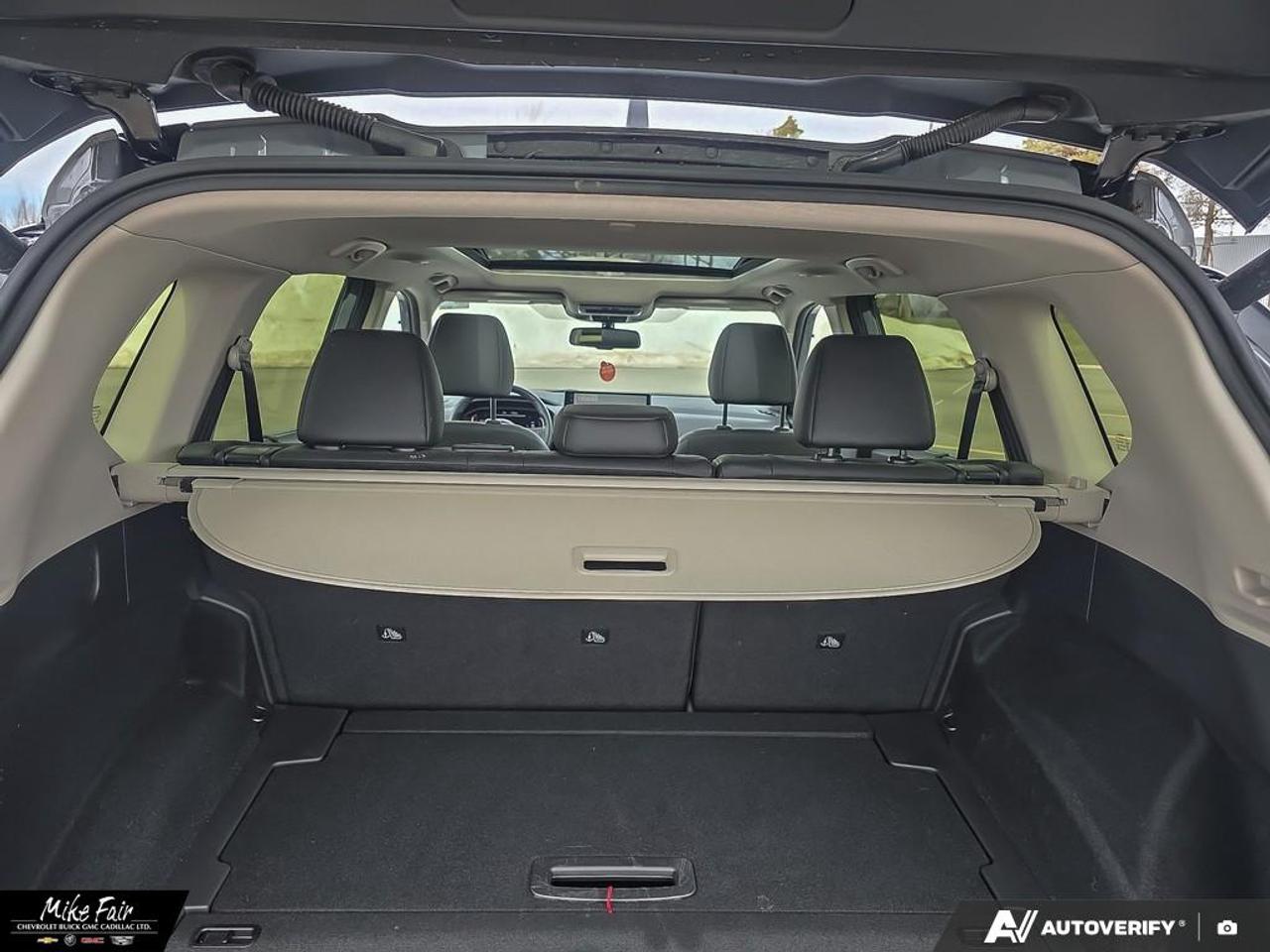 2024 Nissan Rogue SL ONE OWNER! 12.3 Inch Digital Dashboard, 12.3 Inch Touchscreen with Google Built in Photo