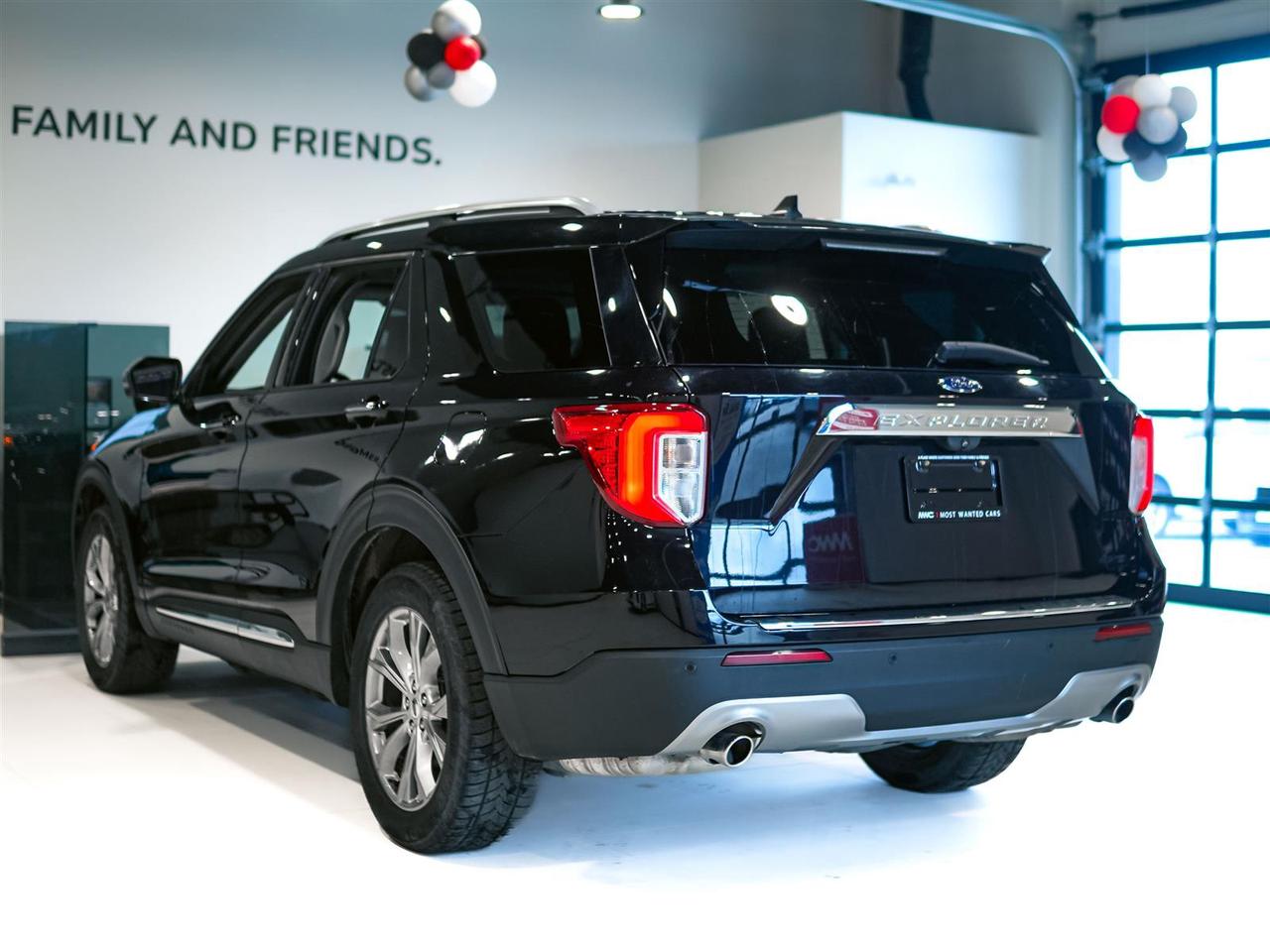 2021 Ford Explorer LIMITED | 4WD | NO ACCIDENTS | CAPTAIN PKG Photo