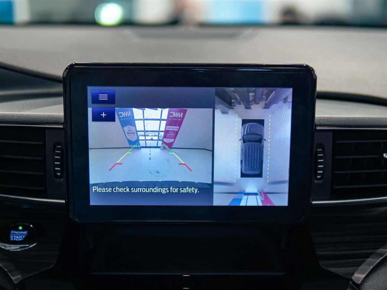 2021 Ford Explorer LIMITED | 4WD | NO ACCIDENTS | CAPTAIN PKG Photo