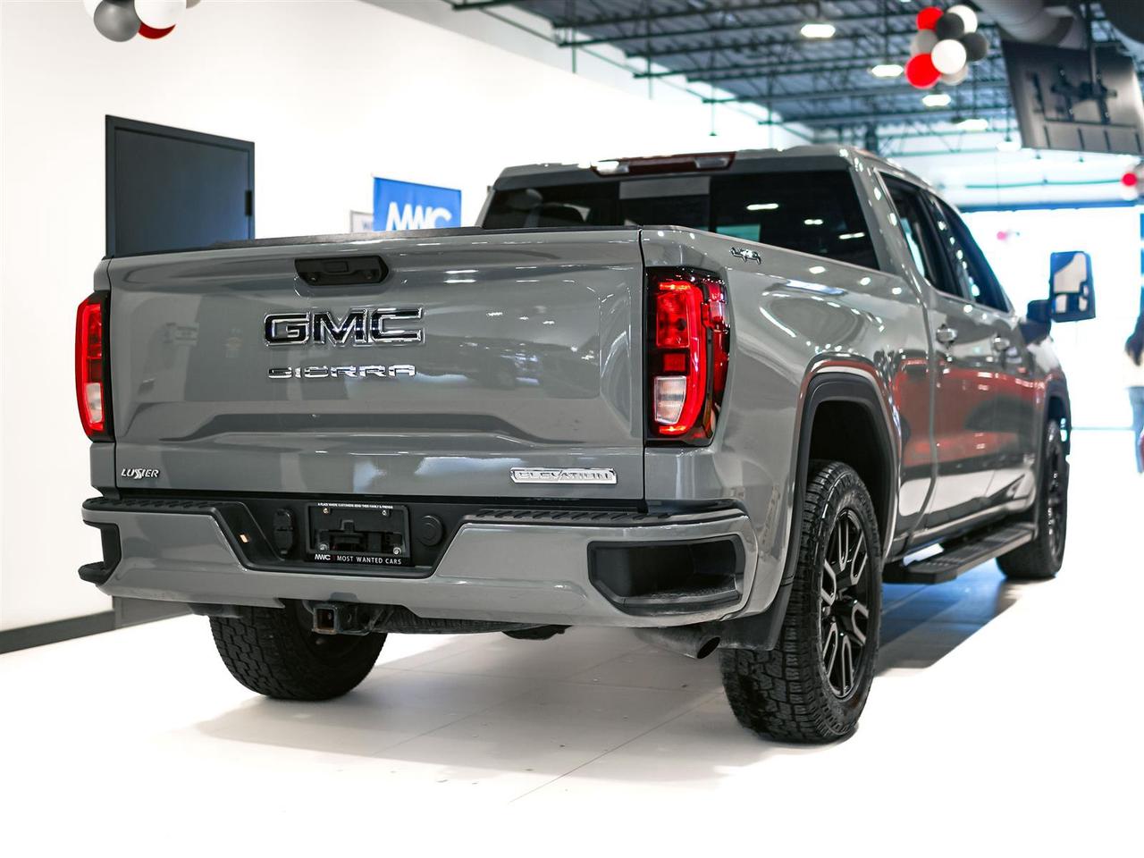 2024 GMC Sierra 1500 ELEVATION CREW CAB | 4X4 | PREF PKG | 5.3 V8 | NO ACCIDENTS Photo