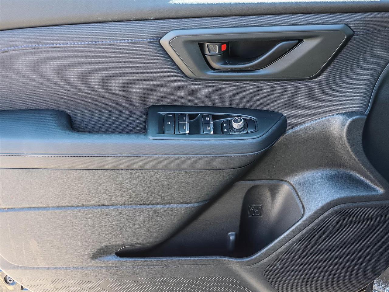 2025 Subaru Forester TOURING Photo