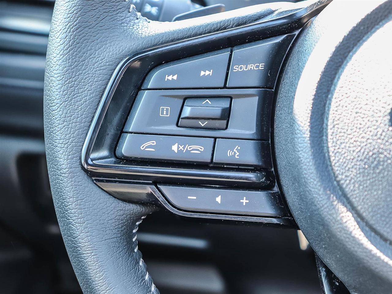 2025 Subaru Forester TOURING Photo