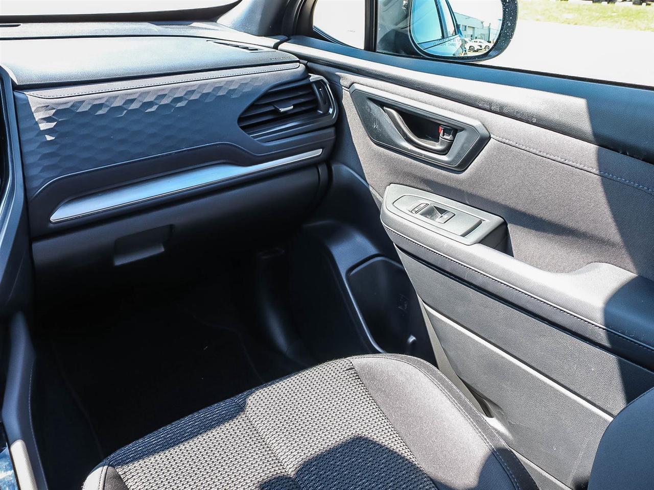 2025 Subaru Forester TOURING Photo