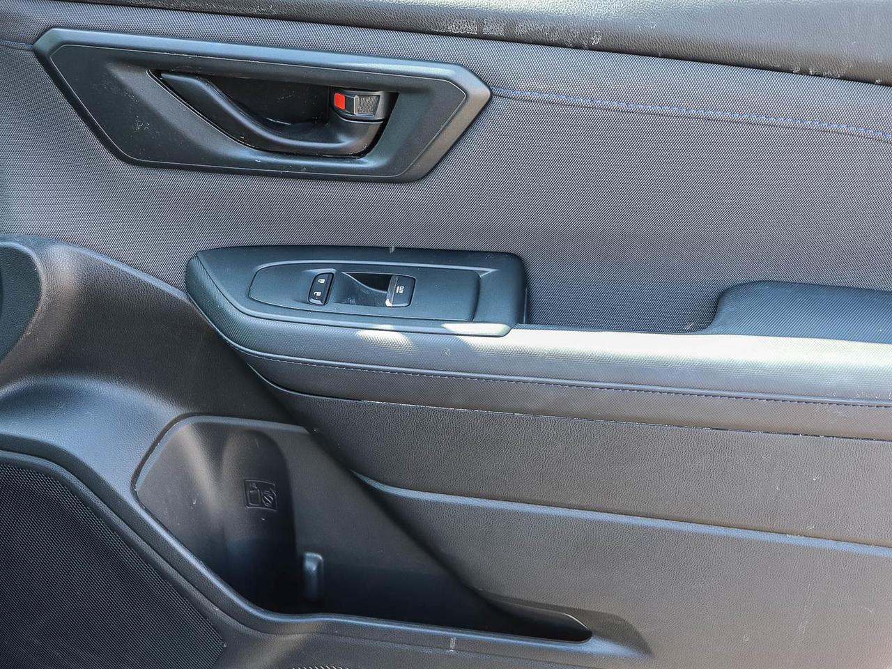 2025 Subaru Forester TOURING Photo