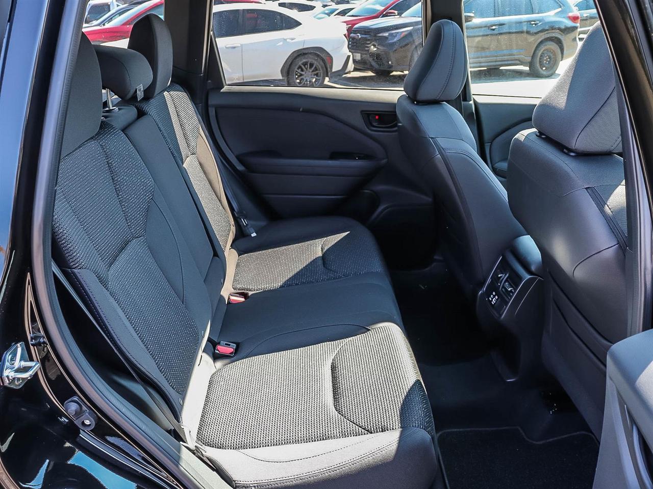 2025 Subaru Forester TOURING Photo