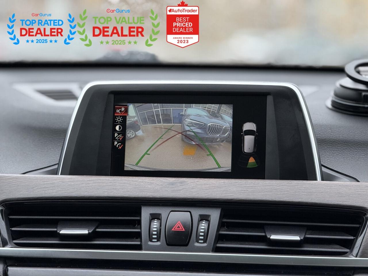 2016 BMW X1 PREMIUM PKG | PANO | BACK UP CAMERA | Photo