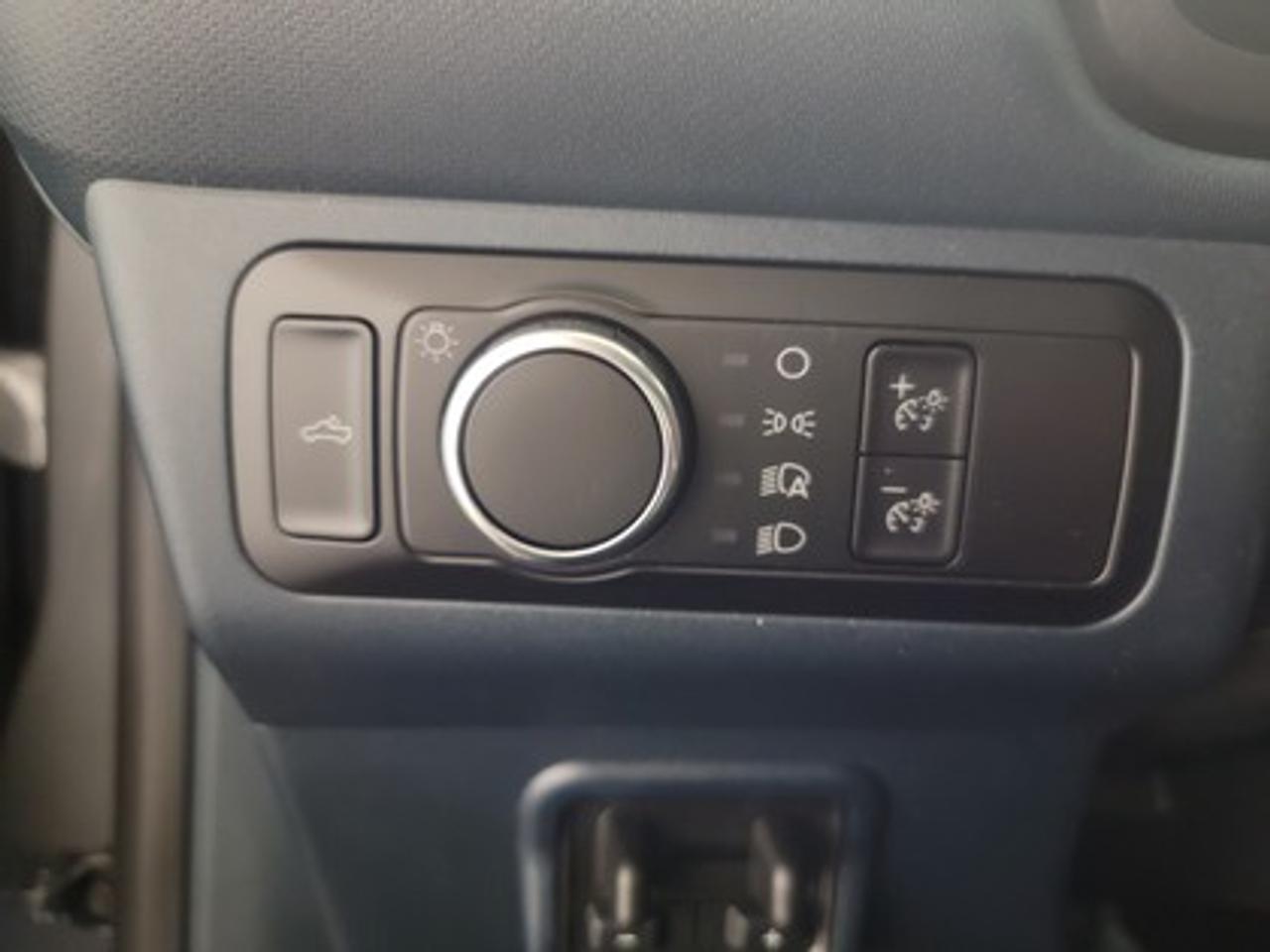 13737314