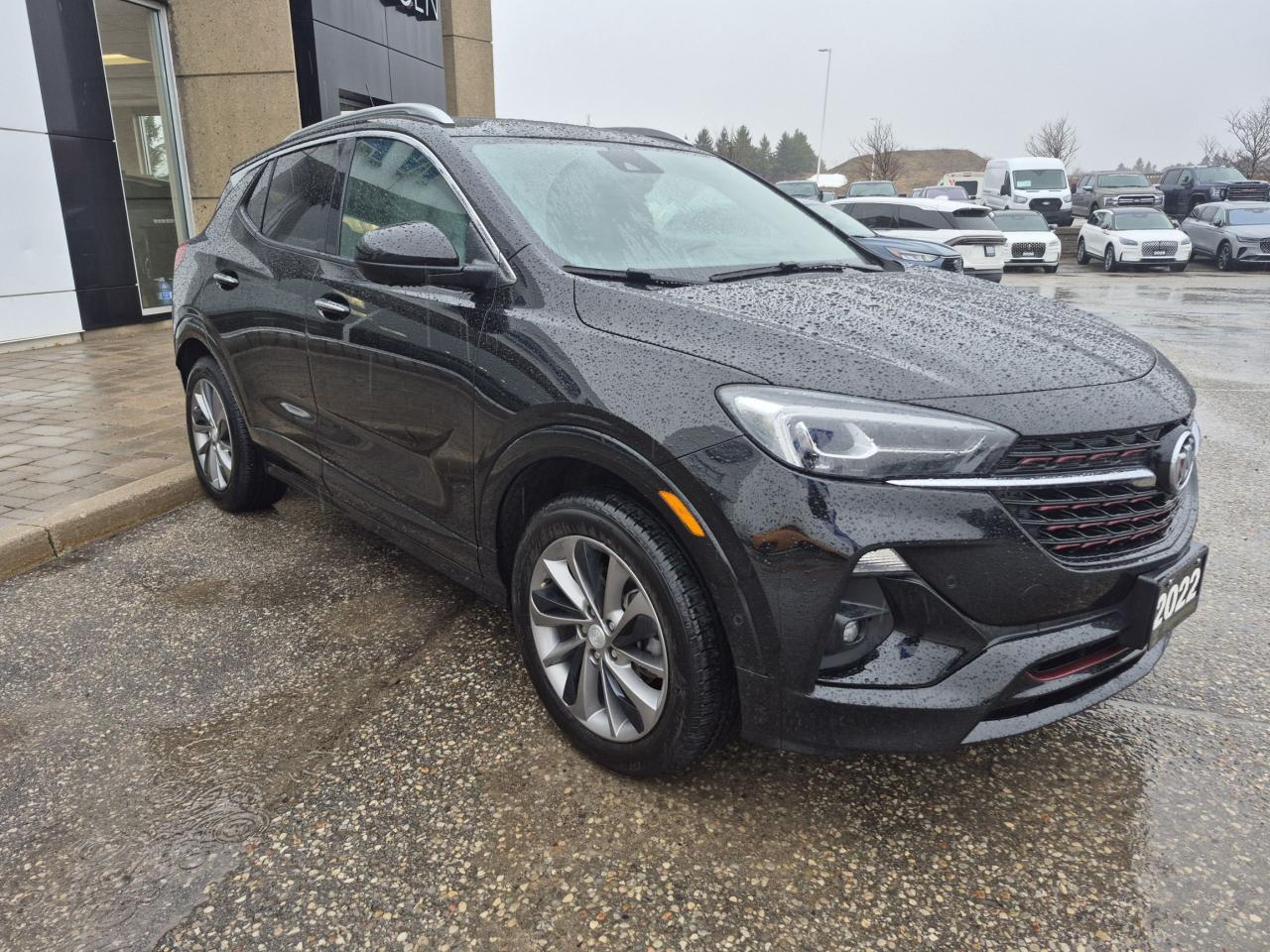 2022 Buick Encore GX, AWD, LOCAL TRADE, WINTERS ON RIMS INCLUDED! Photo