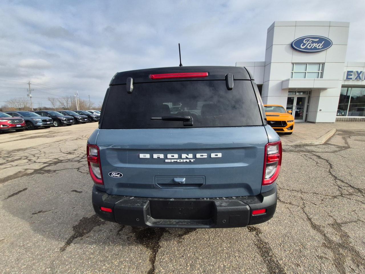 2026 Ford Bronco Sport OUTER BANKS,TECH PKG,ADAPTIVE CRUISE,REMOTE START Photo