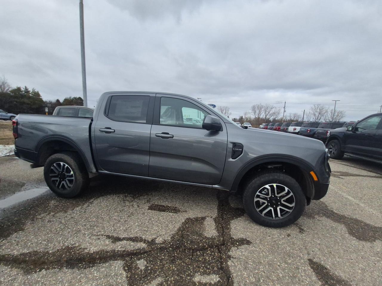 2026 Ford Ranger LARIAT, SPRAY-IN BED, 360 CAMERA, ADAPTIVE CRUISE Photo3