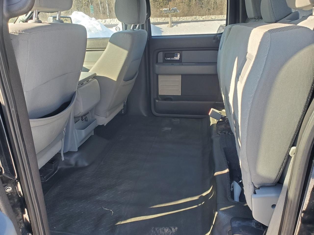 2014 Ford F-150 XLT Photo