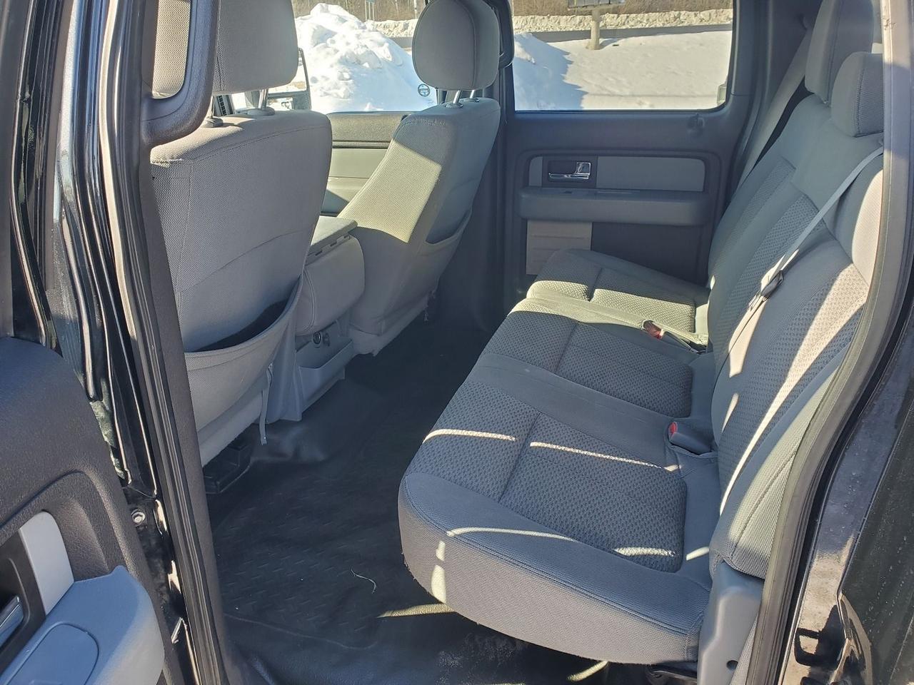 2014 Ford F-150 XLT Photo