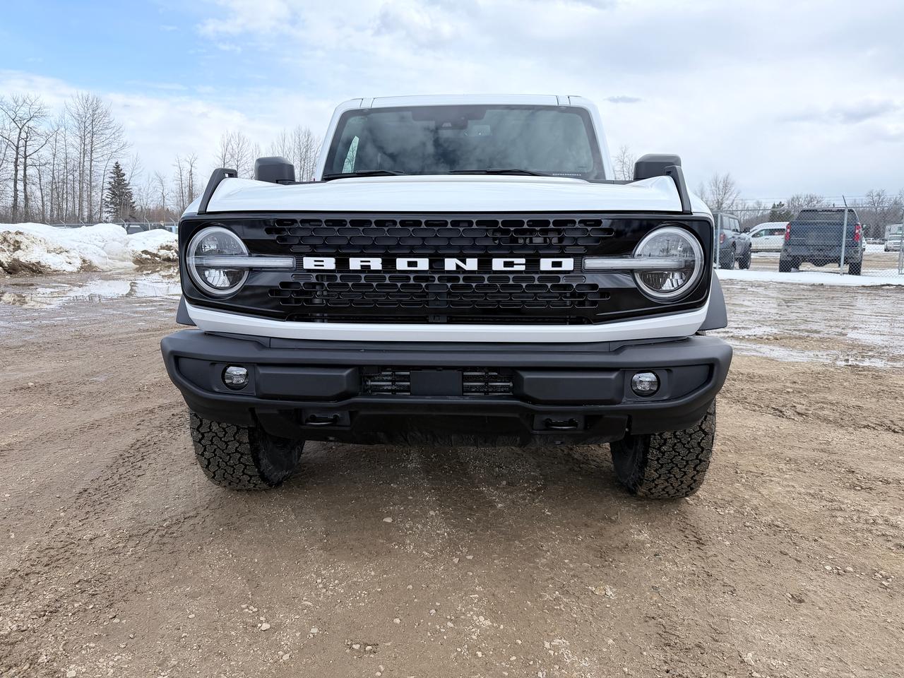 2026 Ford Bronco Outer Banks Photo1