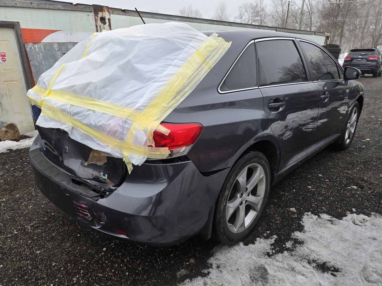 2011 Toyota Venza  Photo3