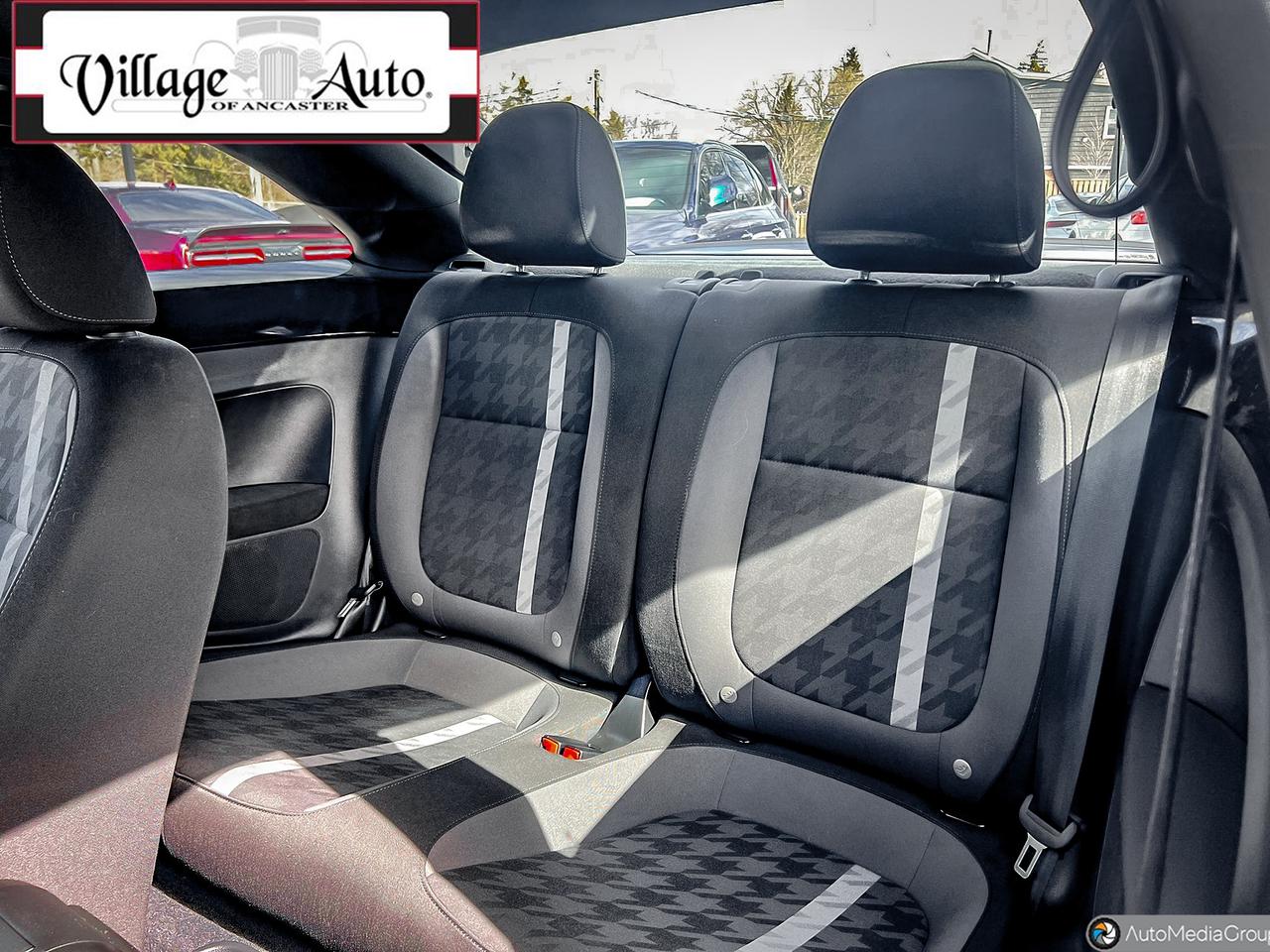 2018 Volkswagen Beetle Trendline AUTO - Photo #19
