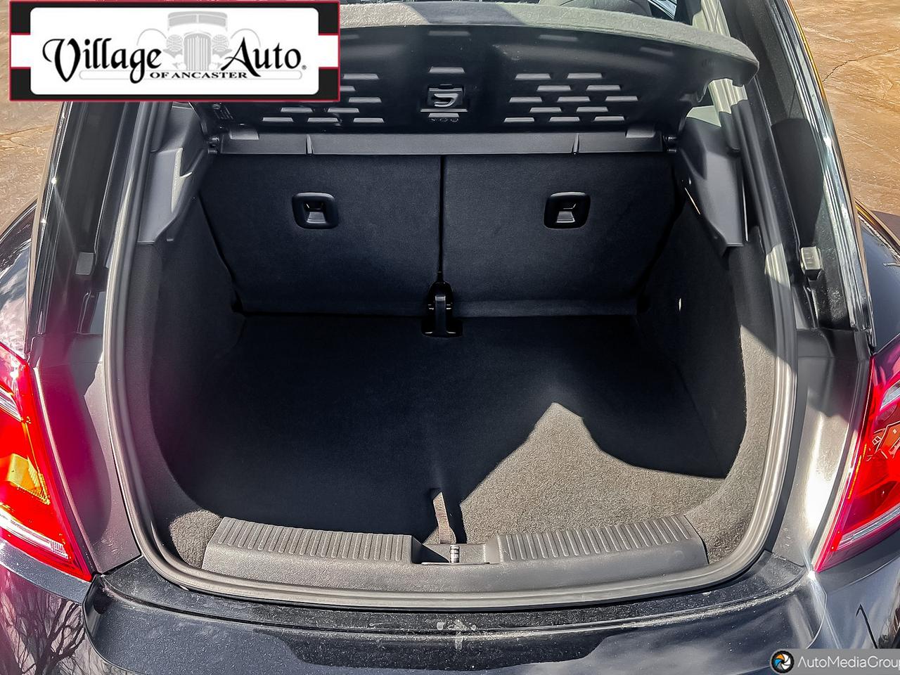 2018 Volkswagen Beetle Trendline AUTO - Photo #10