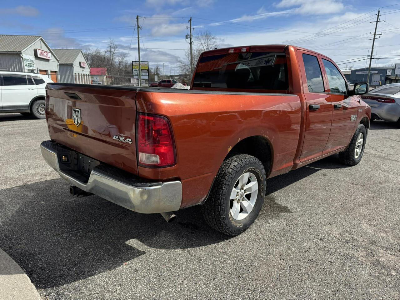 2013 RAM 1500 4WD QUAD CAB 140.5" ST - Photo #7
