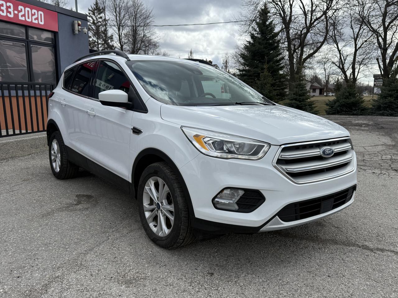 2019 Ford Escape SEL | Backup Camera | Heated Seats | Leather Photo