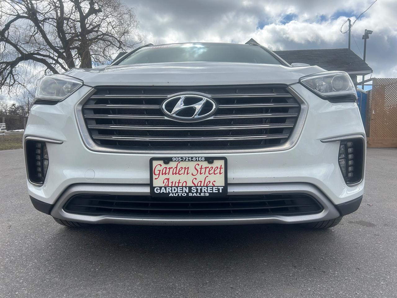 2018 Hyundai Santa Fe XL AWD LUXURY Photo