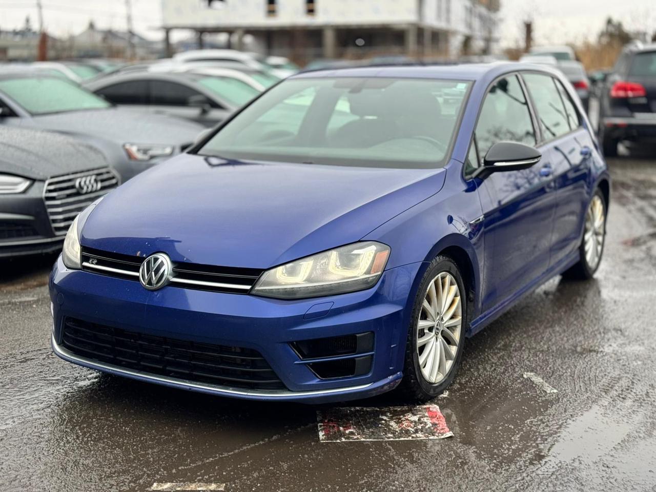 2017 Volkswagen Golf R  - Photo #1