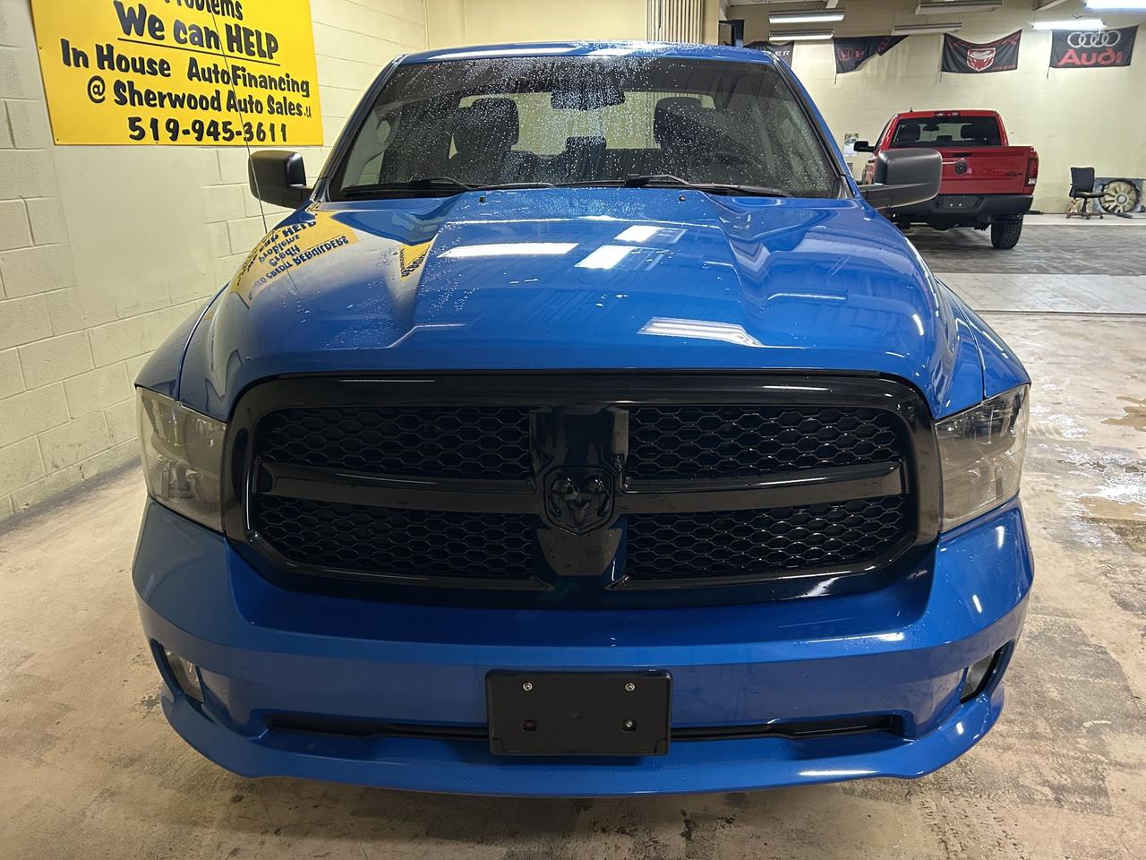 2021 RAM 1500 Classic EXPRESS Photo