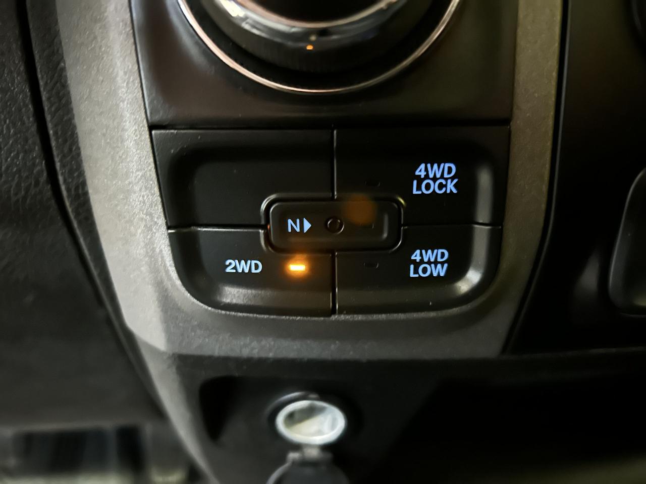 2021 RAM 1500 Classic EXPRESS Photo