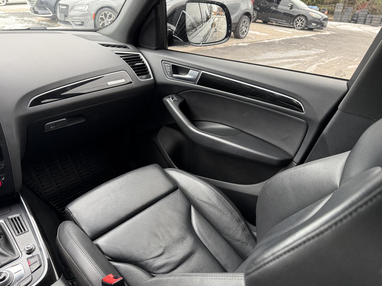 2017 Audi Q5 2.0T Technik Photo