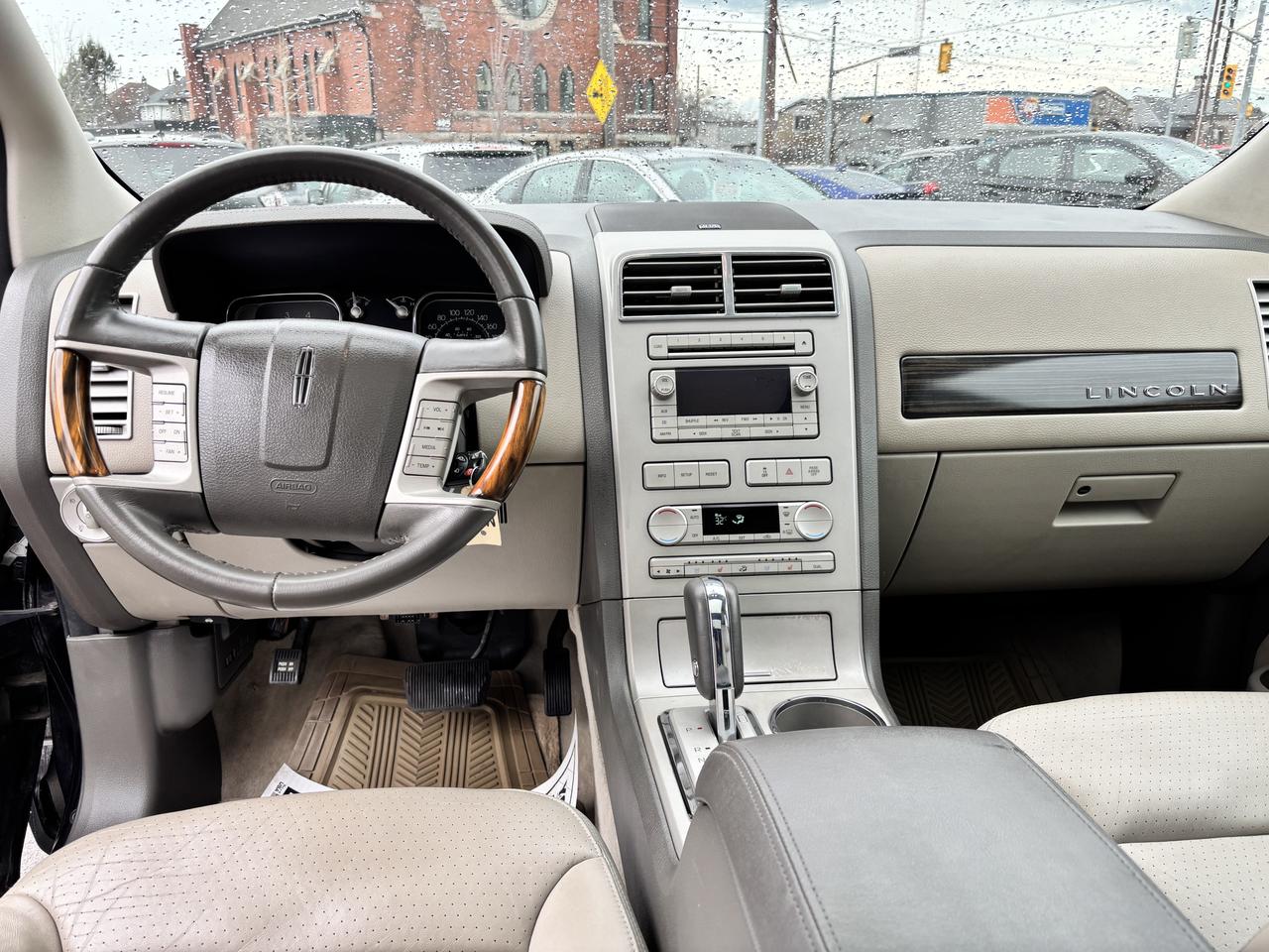 2007 Lincoln MKX ** AWD, HTD LEATH, NEW TIRES ** Photo
