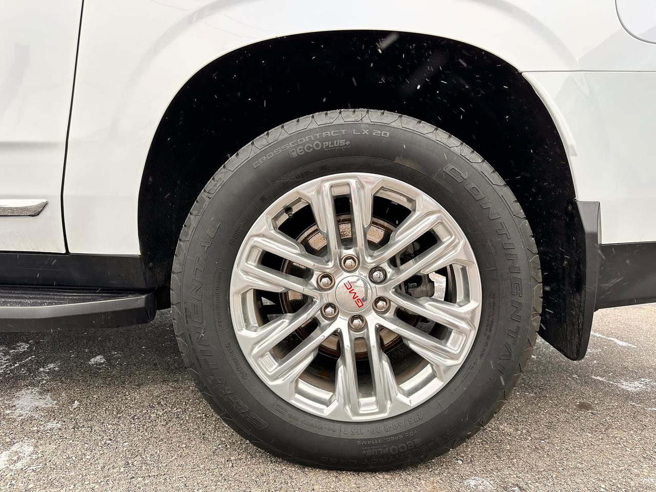 2023 GMC Yukon XL 5.3L MOTOR!, LIKE NEW! ONE OWNER! Photo