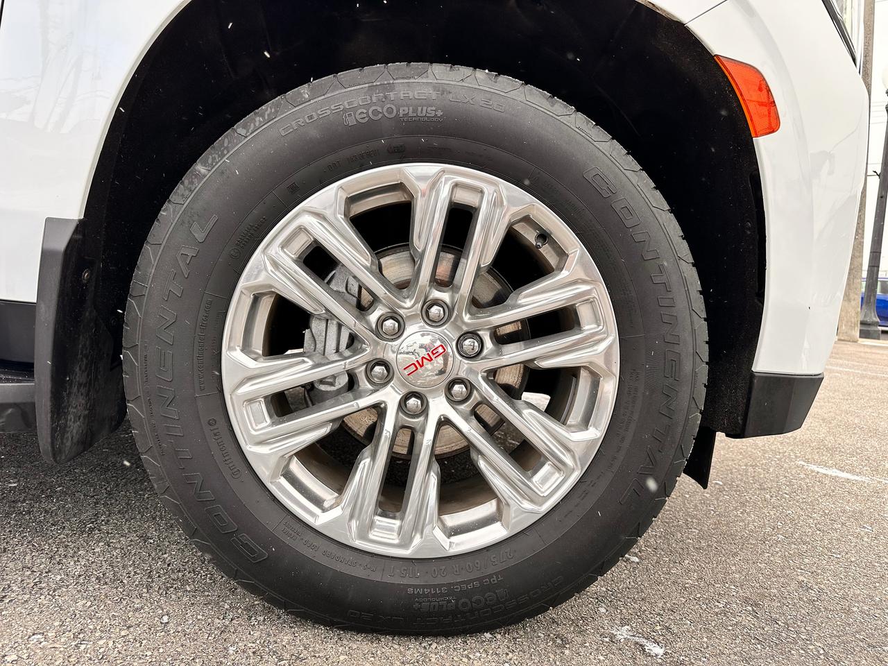 2023 GMC Yukon XL 5.3L MOTOR!, LIKE NEW! ONE OWNER! Photo