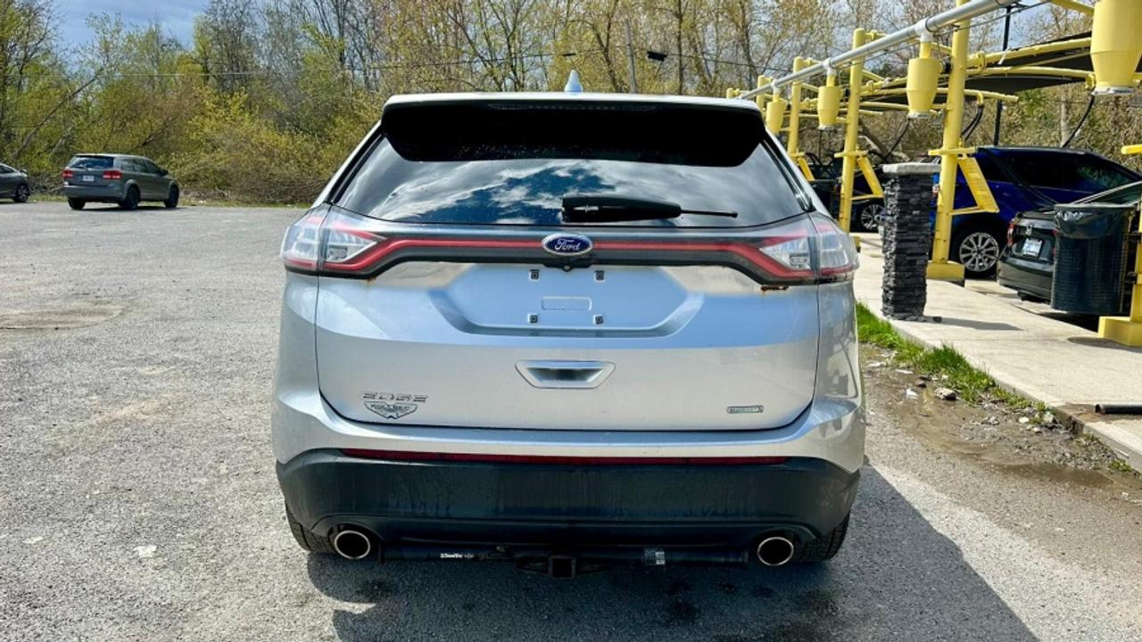 2018 Ford Edge SE Photo4