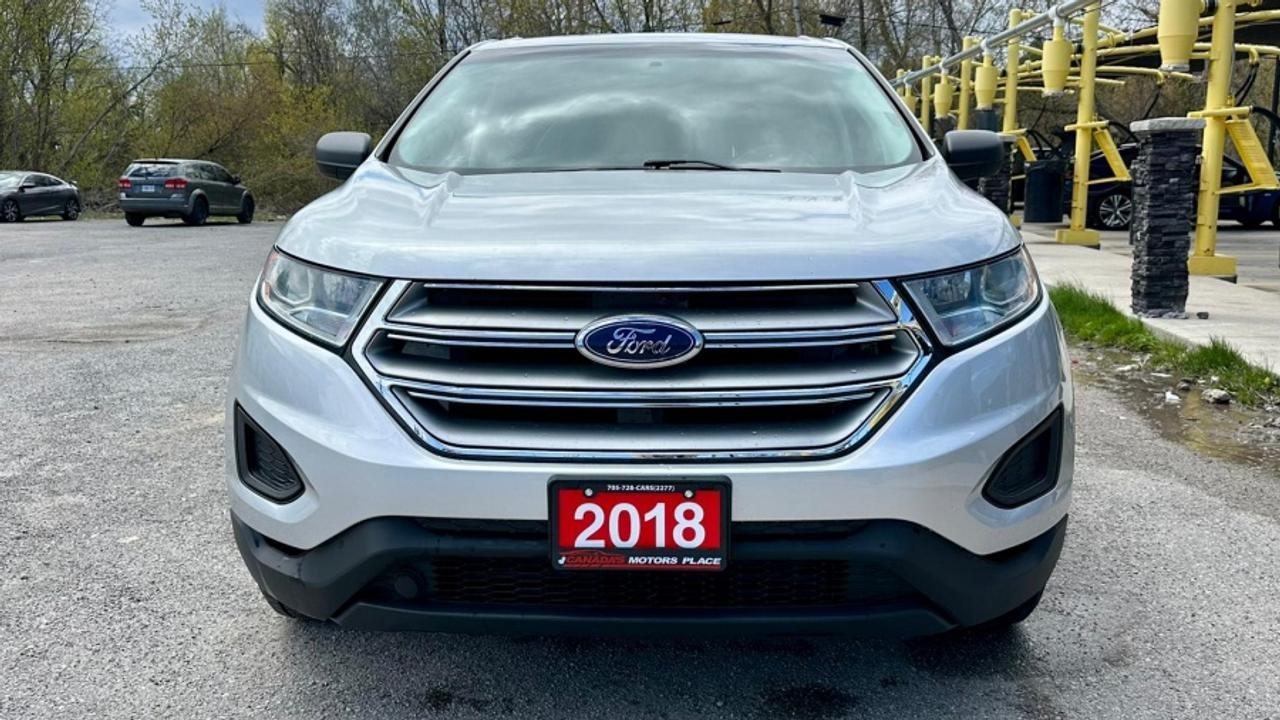 2018 Ford Edge SE Photo