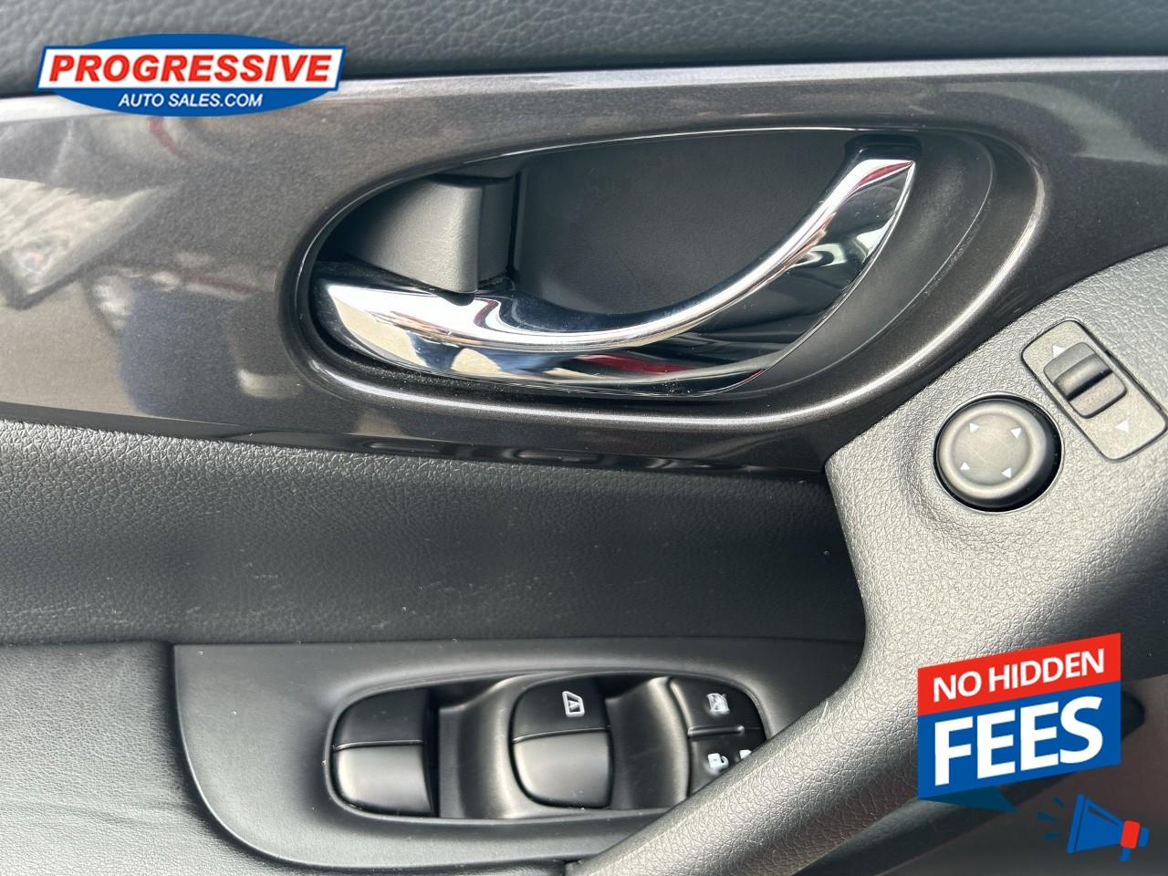 2020 Nissan Rogue S Photo