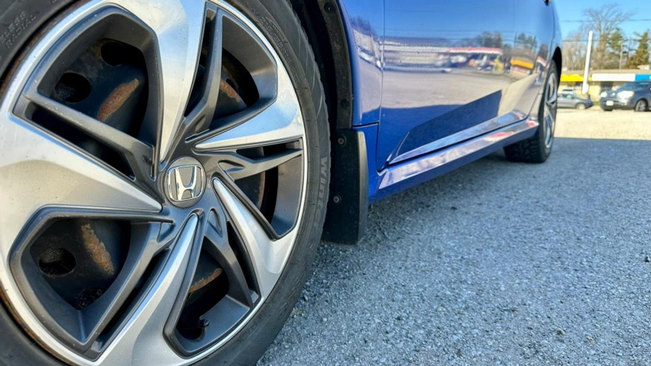 2019 Honda Civic * MUST SEE * GAS SAVER LX Photo2