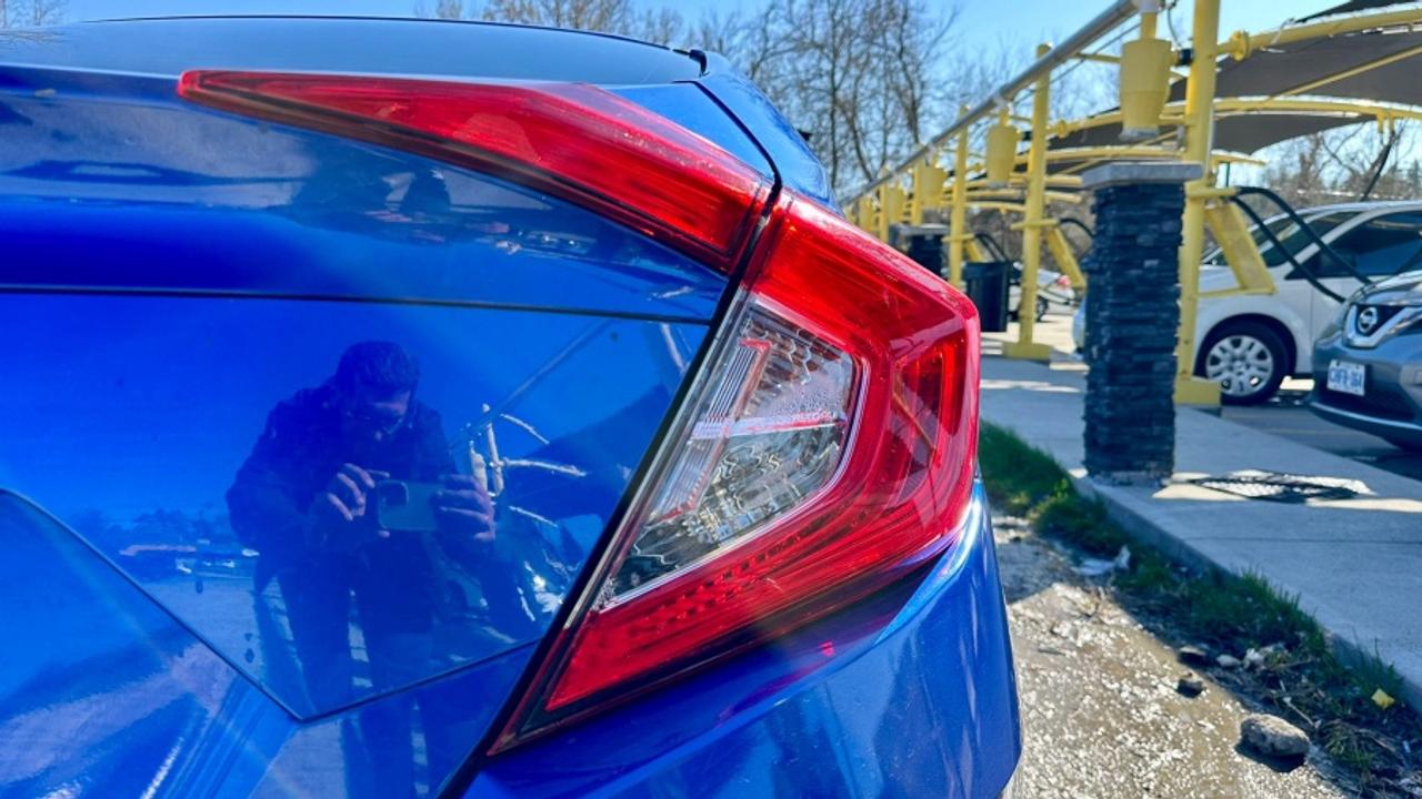 2019 Honda Civic * MUST SEE * GAS SAVER LX Photo