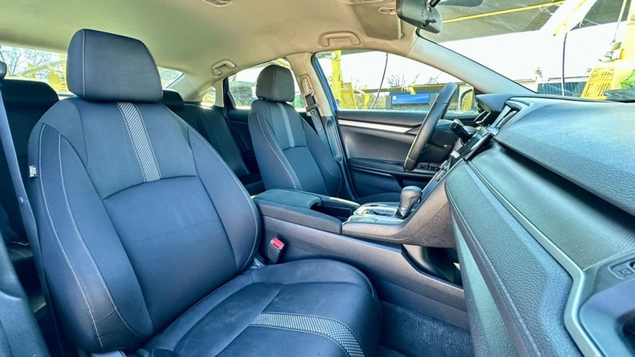 2019 Honda Civic * MUST SEE * GAS SAVER LX Photo