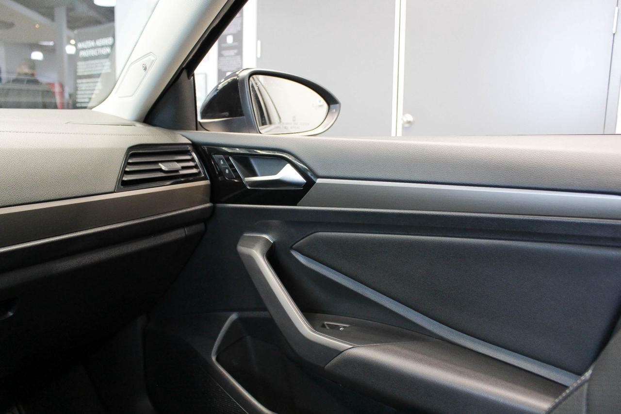 2020 Volkswagen Jetta Execline HEATED/VENTILATED SEATS - NAVIGATION - APPLE CARPLAY & ANDROID AUTO Photo