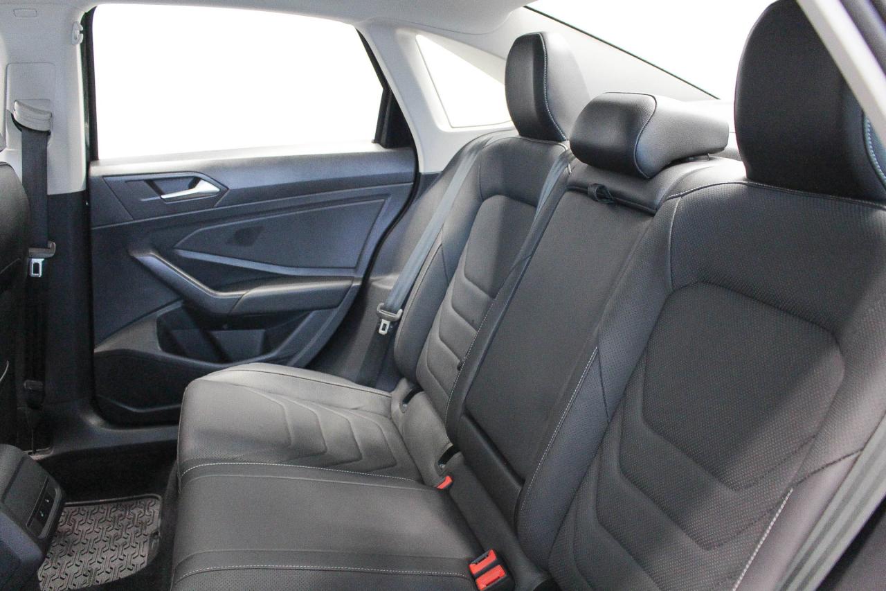 2020 Volkswagen Jetta Execline HEATED/VENTILATED SEATS - NAVIGATION - APPLE CARPLAY & ANDROID AUTO Photo