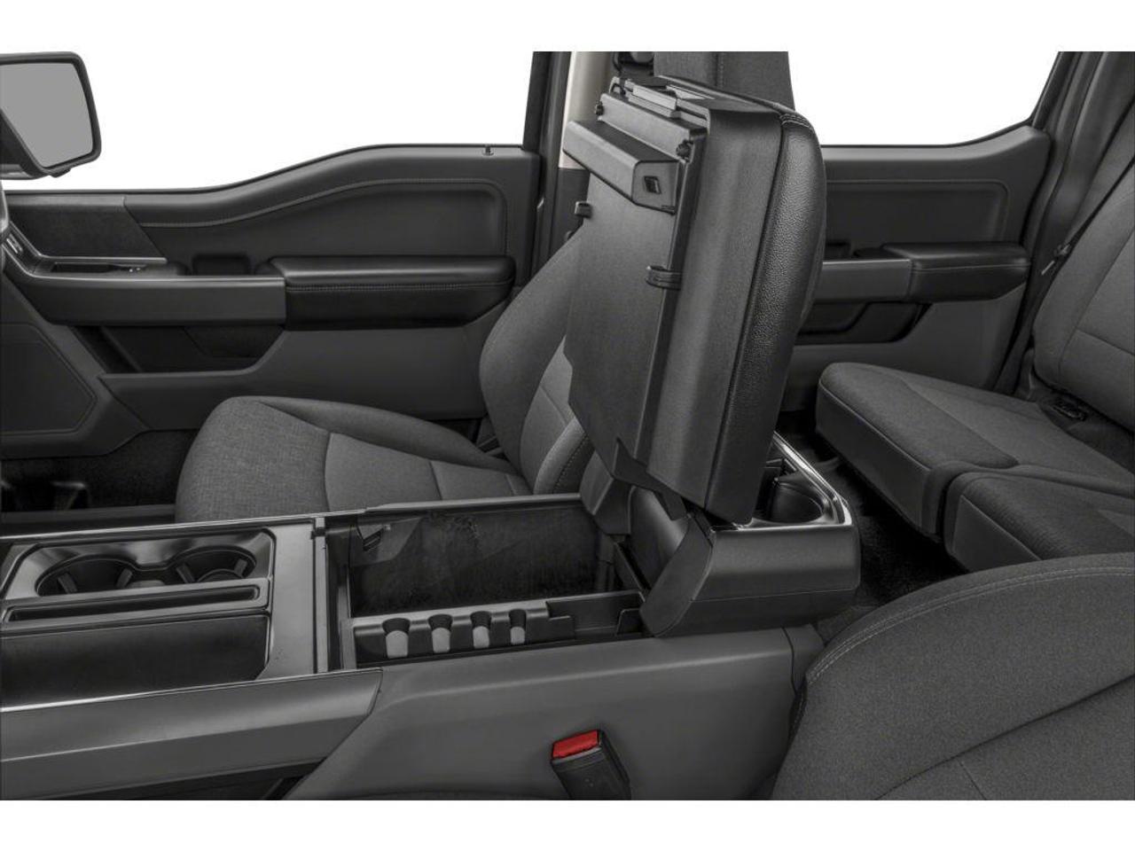 2025 Ford F-150 XLT Photo