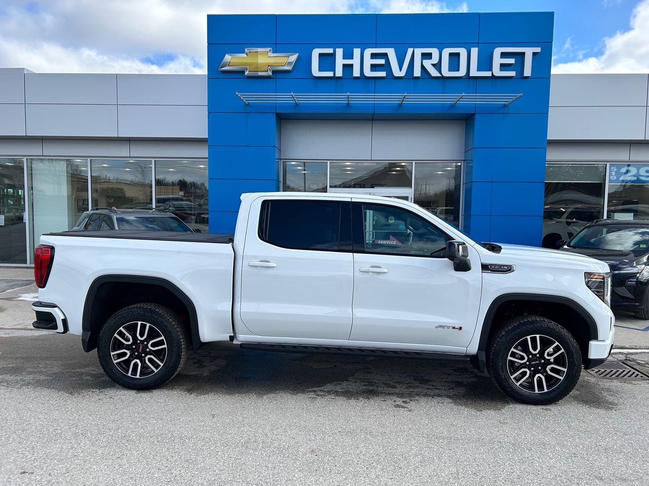 2026 GMC Sierra 1500 AT4 Photo