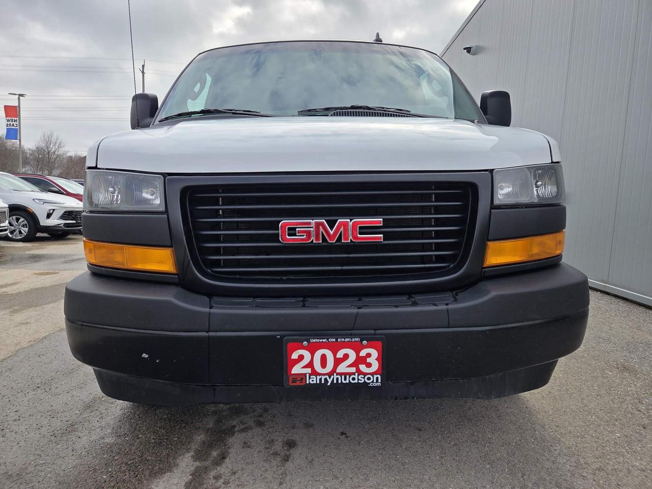 2023 GMC Savana 2500 Work Van Extended | Convenience Package Photo2