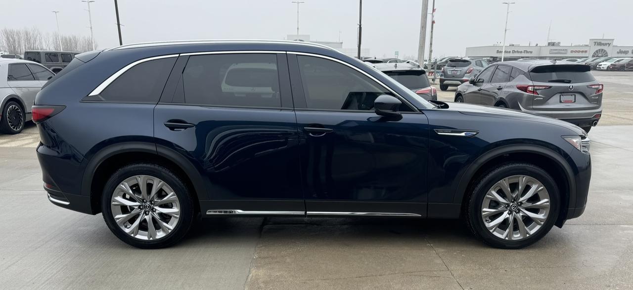 2025 Mazda CX-90 MHEV GT AWD Photo