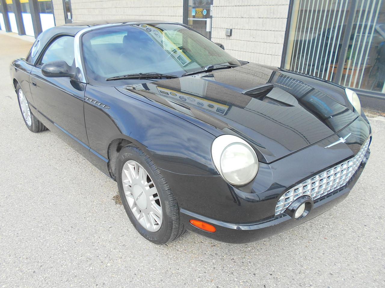2002 Ford Thunderbird Convertible with Hardtop Photo