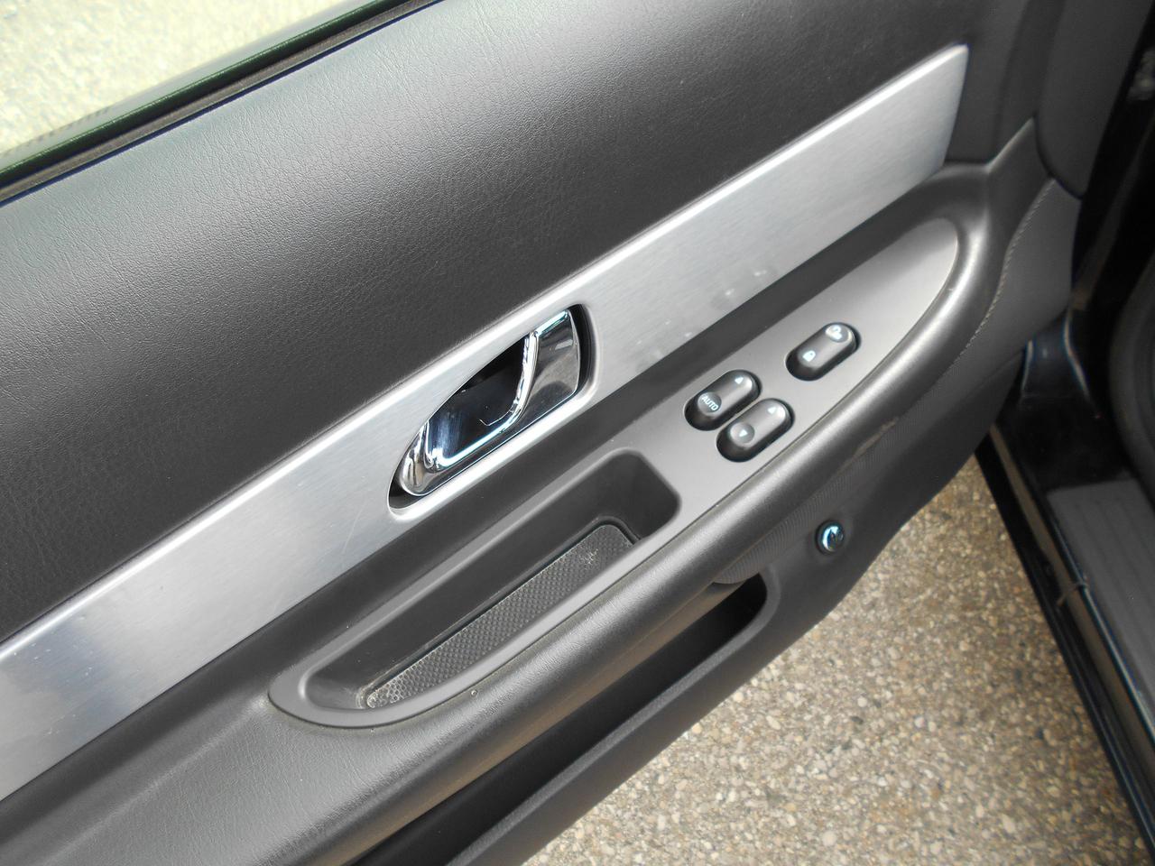 2002 Ford Thunderbird Convertible with Hardtop Photo