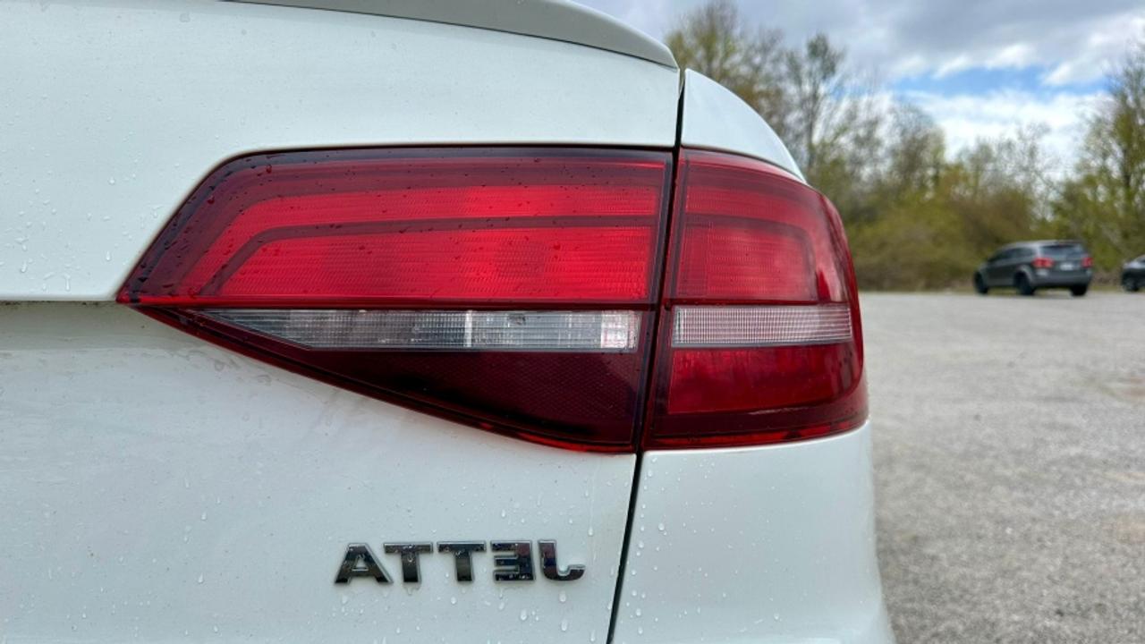 2017 Volkswagen Jetta * WOLFSBURG * 1.4T SE Photo