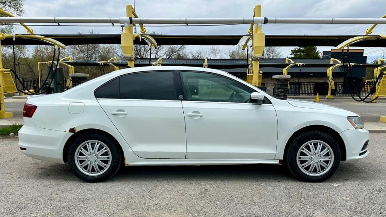 2017 Volkswagen Jetta * WOLFSBURG * 1.4T SE Photo